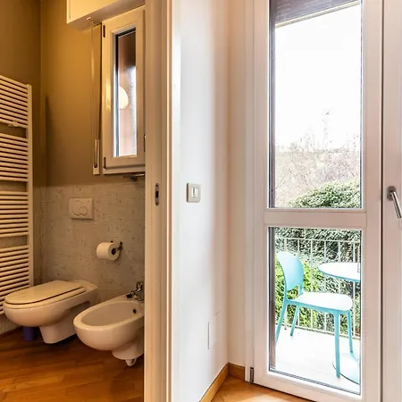 Housmart Azzo Gardino 4 Apartment *